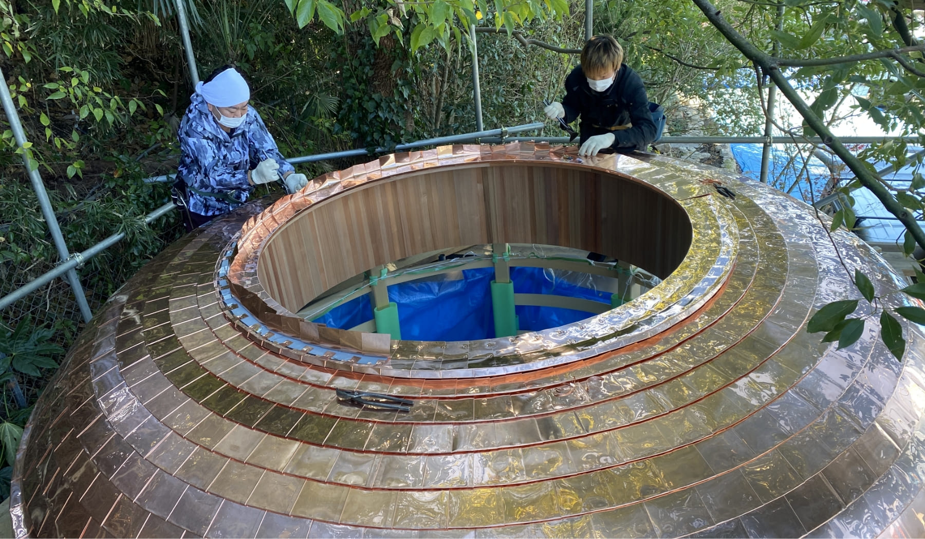 社寺建築の屋根における蓑甲の納まり