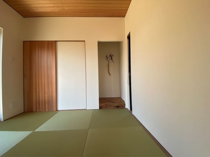 樹齢約400年の秋田杉を金継ぎ