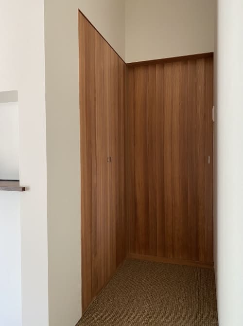 玄関側から見た時