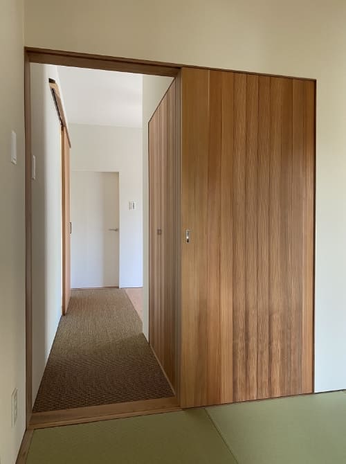 和室側から見た時